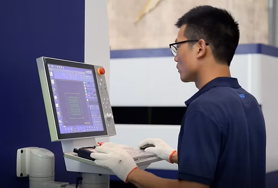 6kw/8kw/10kw/12kw Ipg/Raycus Power Max Fiber Laser Cutter Equipment CNC Metal Fiber Laser Cutting Machine para Agricultura Machinery Aerospace Industry